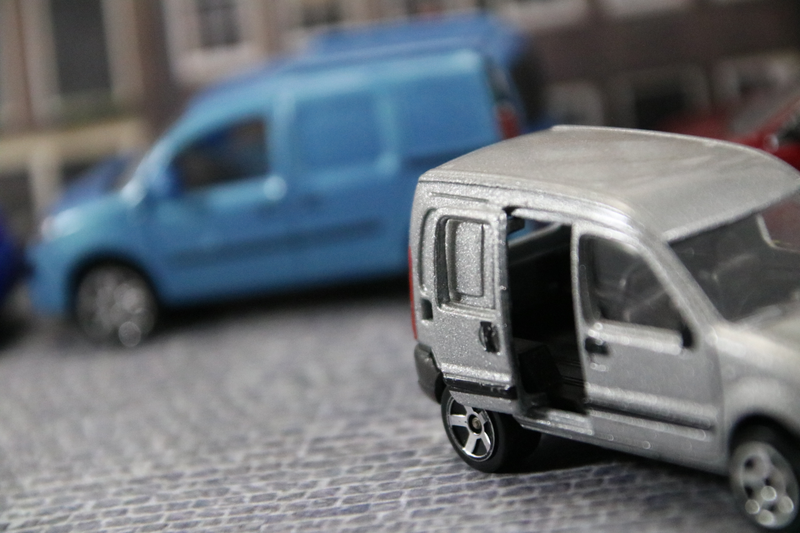 Illustration for article titled French Friday: Le Petit Camionnette Renault